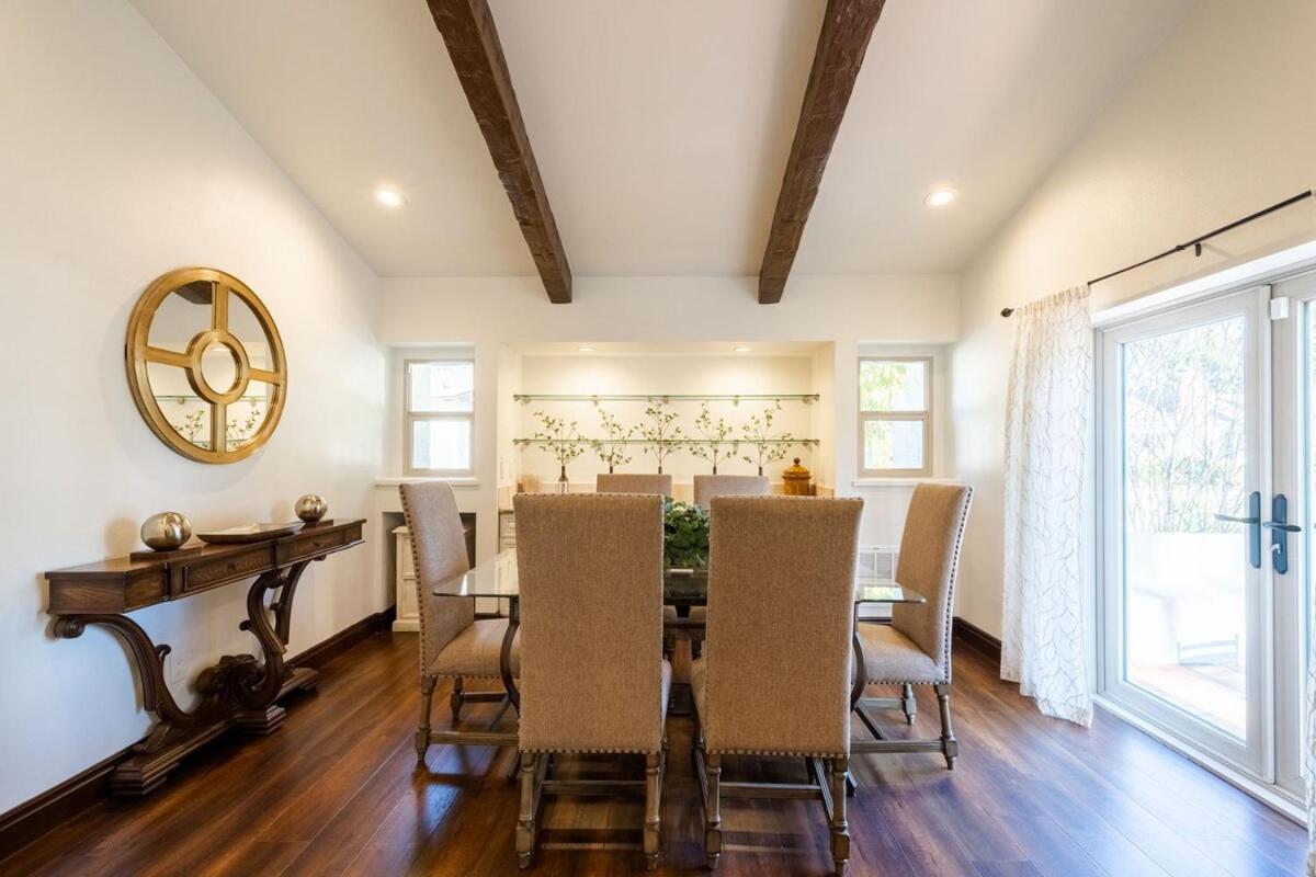 5 Mins From Universal With Heated Pool, Spa, Golf & Pong *